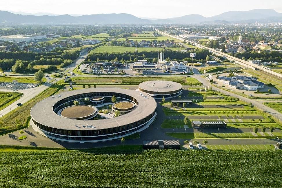 site overview | drone photo © Chris Zenz